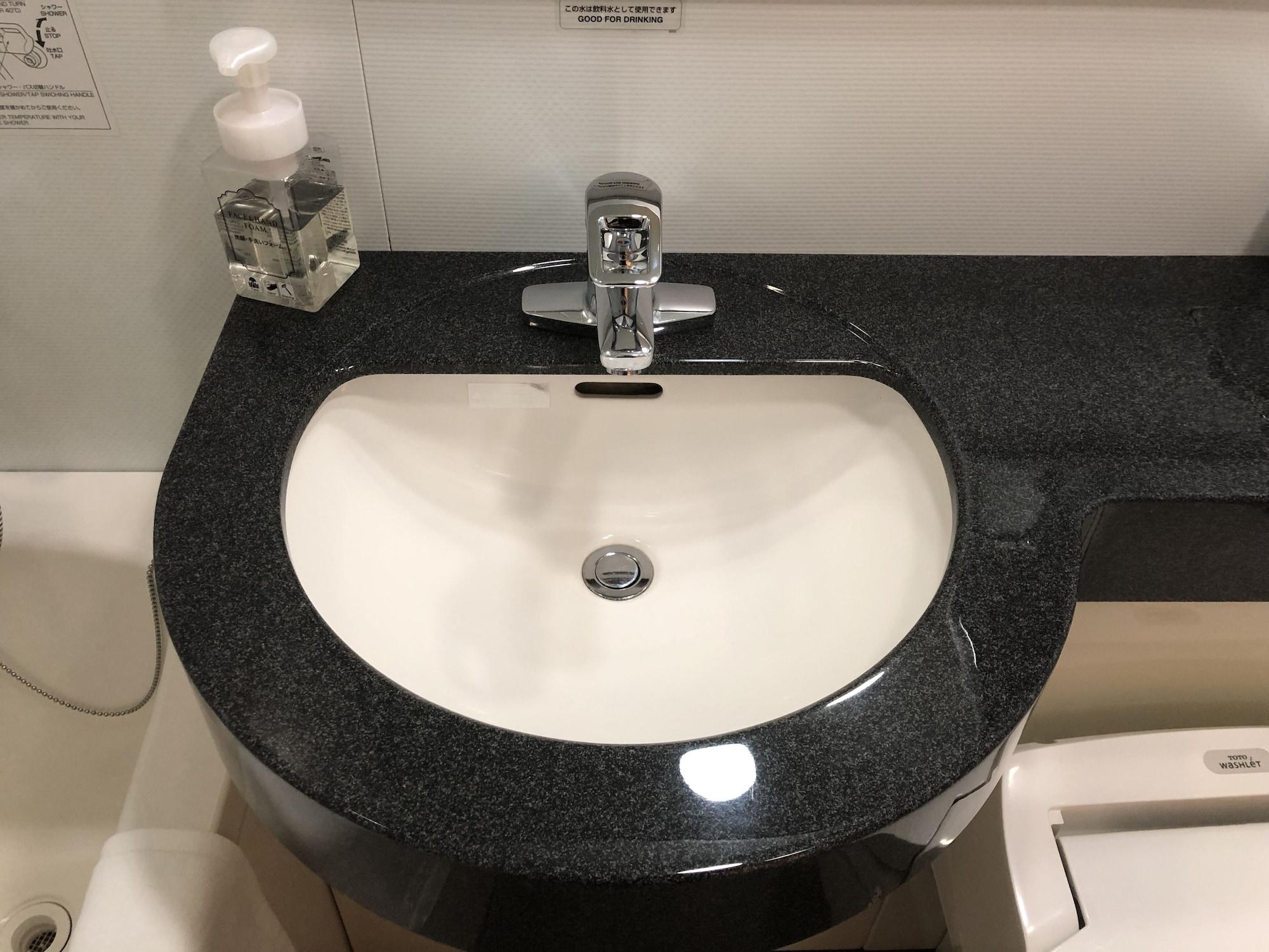 Daiwa Roynet Hotel Okayama Ekimae Екстериор снимка
