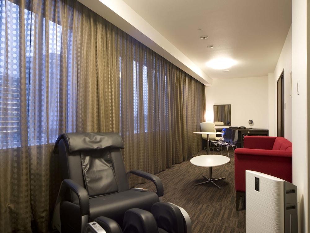 Daiwa Roynet Hotel Okayama Ekimae Екстериор снимка