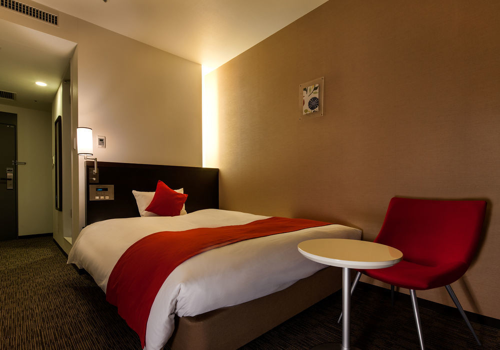 Daiwa Roynet Hotel Okayama Ekimae Екстериор снимка