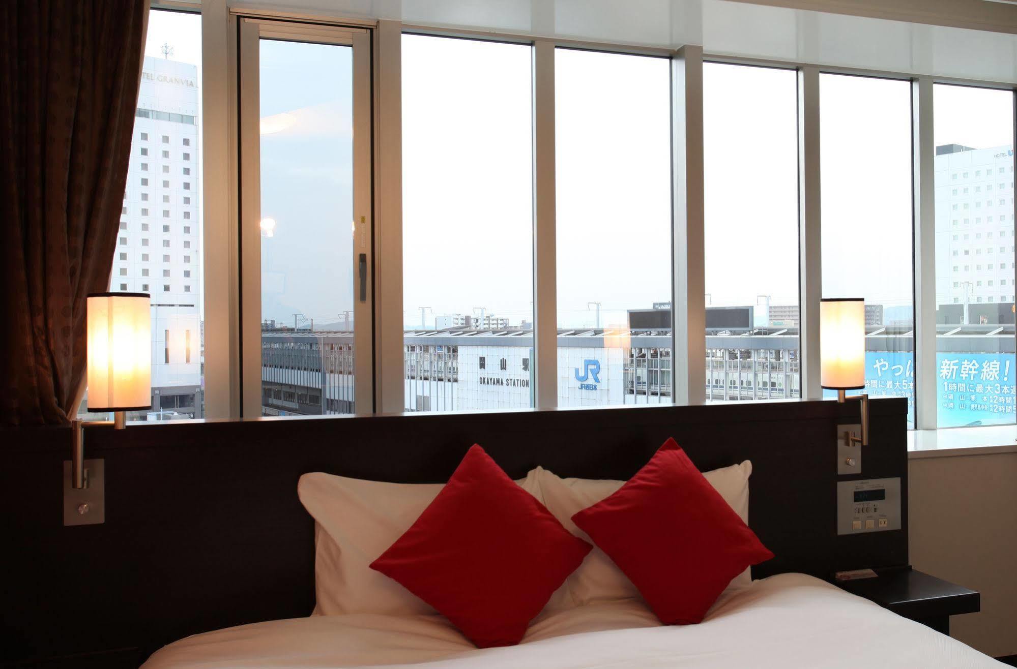 Daiwa Roynet Hotel Okayama Ekimae Екстериор снимка